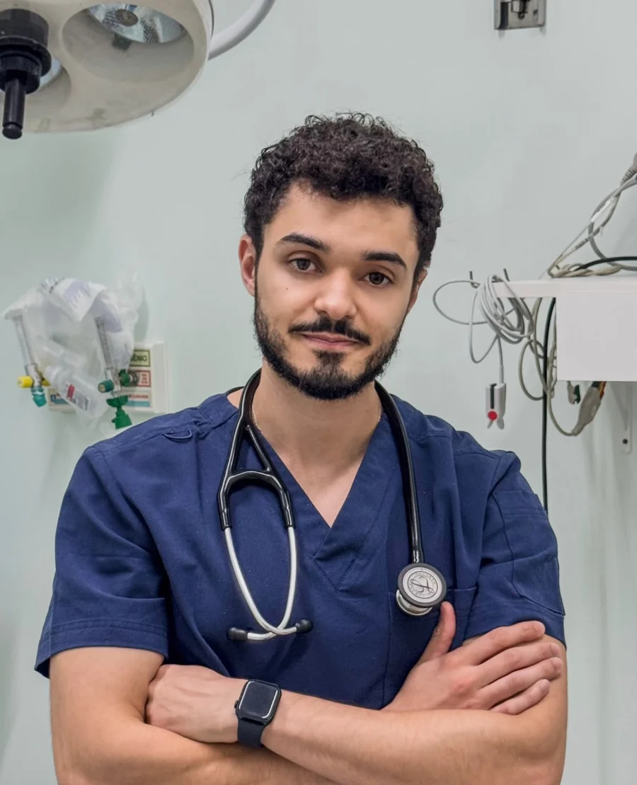 Dr. Paulo Victor